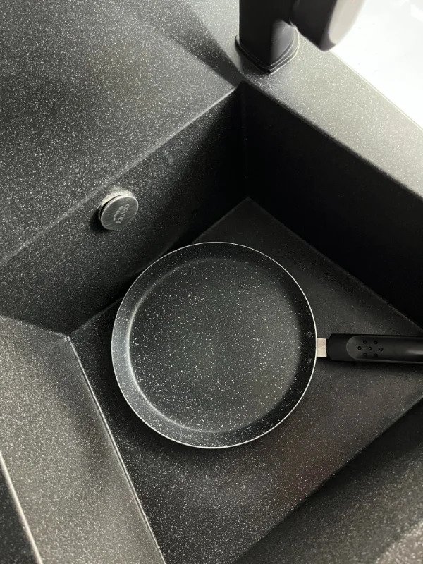 mildly interesting - This pan matches my sink.
