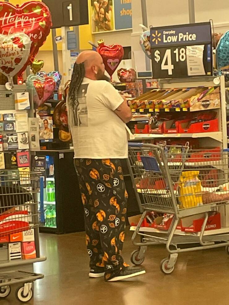 People of Walmart - supermarket