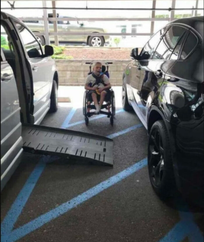 Heartless Photos - car in handicap spot