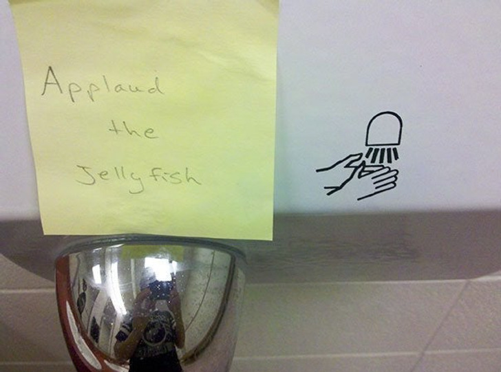 funny people - funny pics - funny vandalism - Applaud the Sellyfish 3