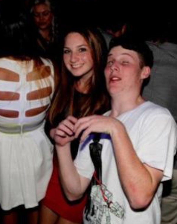 32 Crazy Things Spotted In Nightclubs.