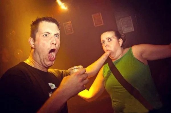 32 Crazy Things Spotted In Nightclubs.