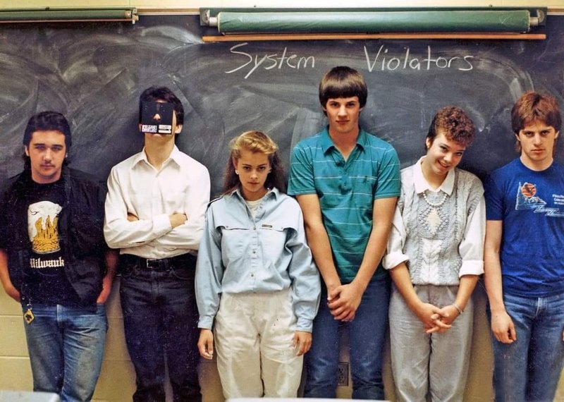 fascinating photos - A Mid-80’s High School Computer Club Photo