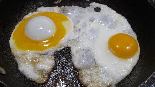 funny oh shit pics - My egg perfectly inverted itself