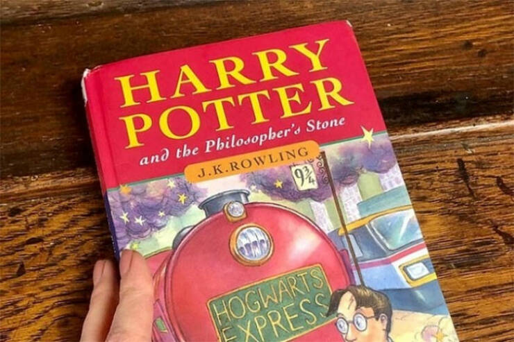 failed predictions - harry potter 25th anniversary edition - Harry Potter and the Philosopher's Stone J.K.Rowling 92 Hogwarts Fxpress