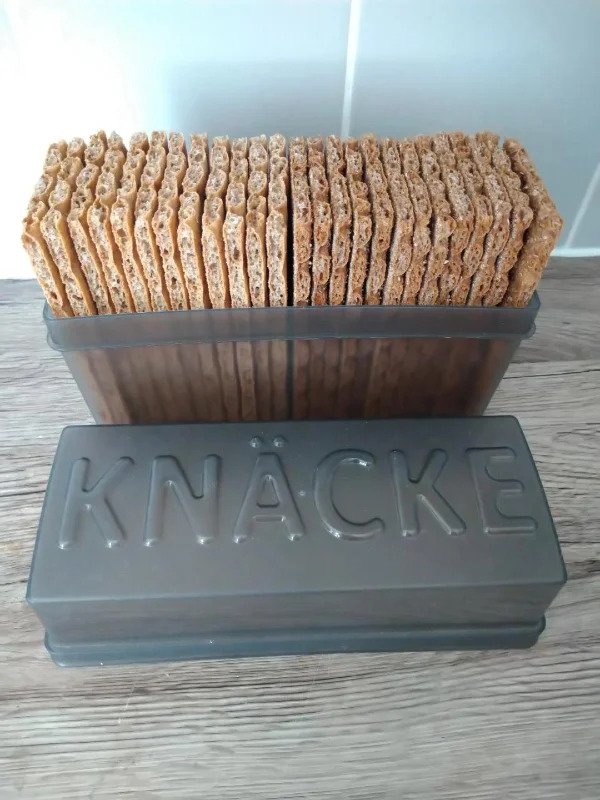 A special box just for storing knäckebröd (crispbread).