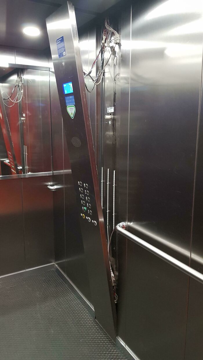 tech support fail, dumb customers -  elevator