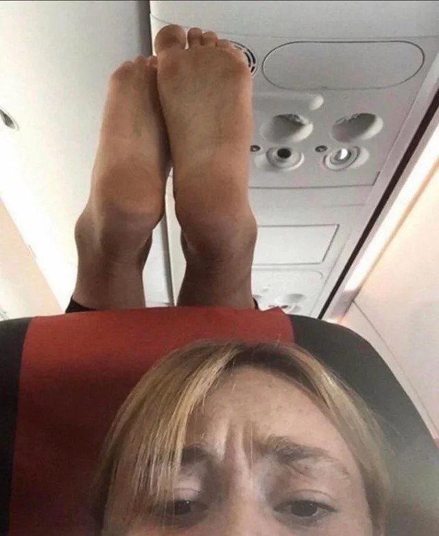 Trashy People - bare feet on airplane