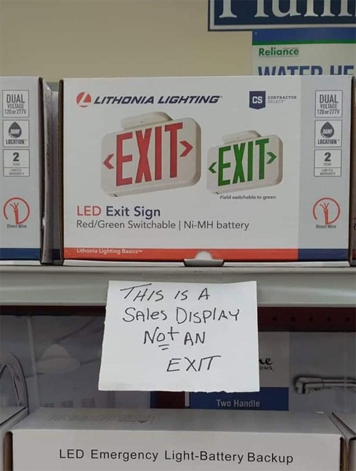 30 Funny Signs Spotted In The Wild.