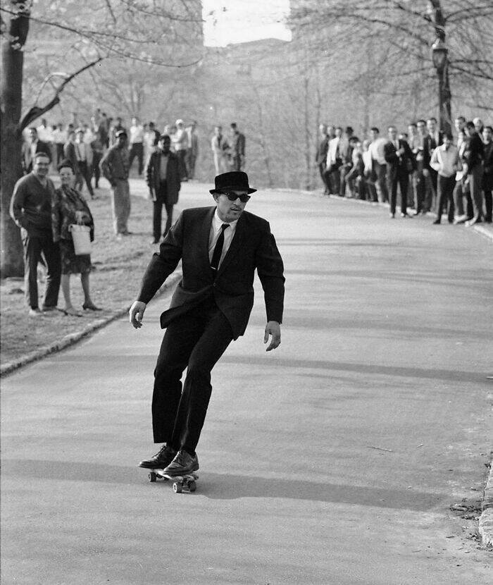 historical photos - skateboarding in central park 1965