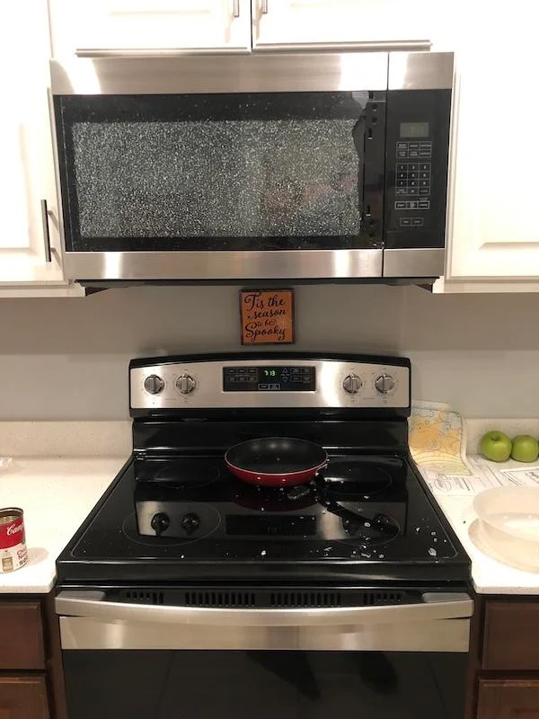 home disasters - stove microwave meme - Ca Tis the season Spooky 18. Atle
