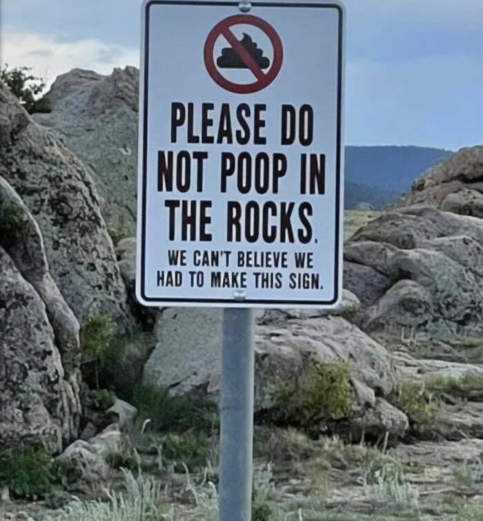 38 Signs That Are WTF.