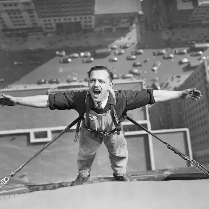 The Daredevil Sky Boys Who Built The Empire State Building, 1930-1931.