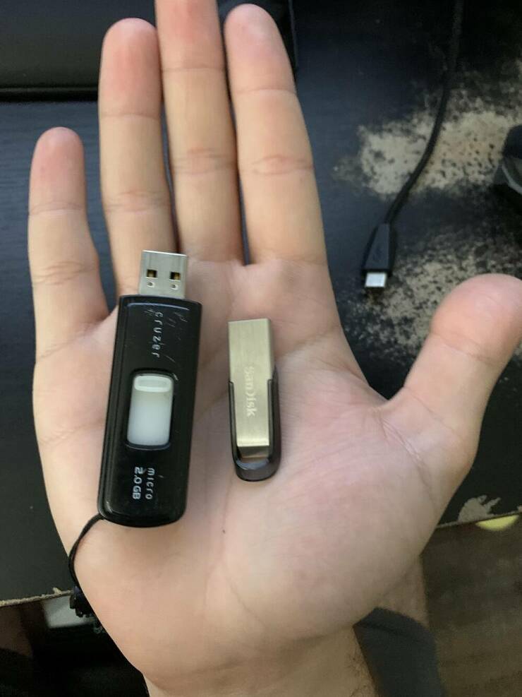 “Size difference in this 2GB flash drive I’ve had for nearly a decade, and this new 128GB flash drive.”