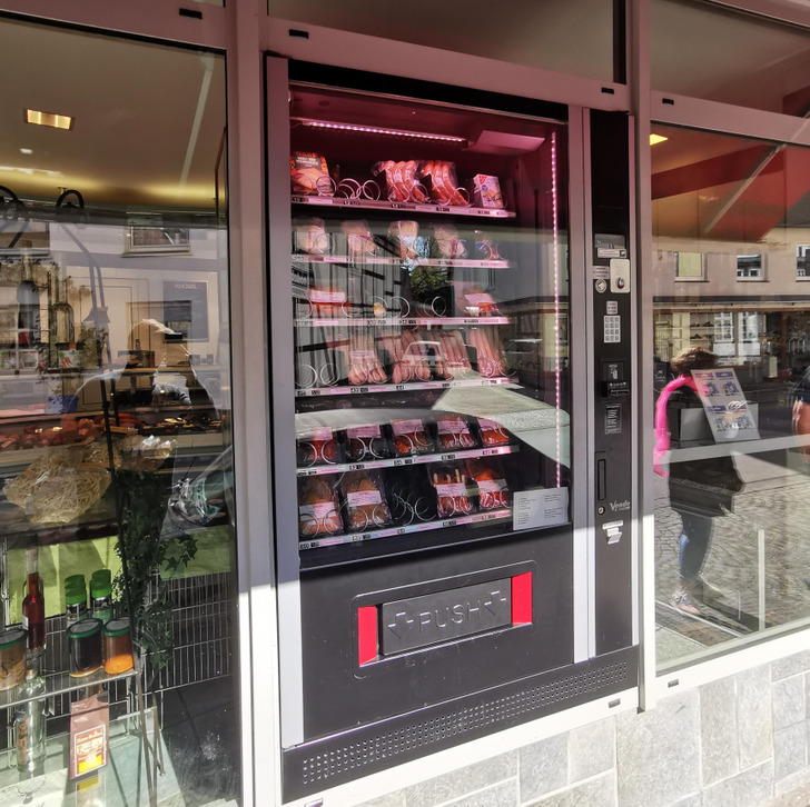 “This butchery in Germany has a vending machine on the outside. 24/7 sausage.”