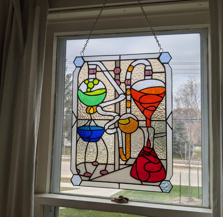 science pics and cool things - chemistry stained glass