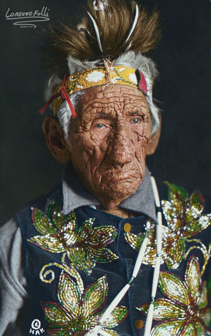 colorized photos from history - Portrait Of John Smith, Also Known As The White Wolf, Elderly Native American Chippewa Of Cass Lake, Minnesota, In Traditional Dress, 1914. (Probably Born Between 1822 And 1826, Although Presumably As Early As 1784; Died In