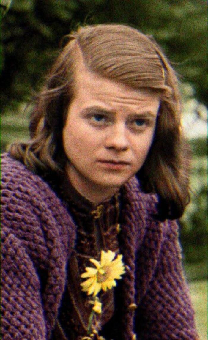 colorized photos from history - Sophie Scholl, Founder Of The White Rose Student Resistance Group During The Nazi Regime, Arrested For Distributing Anti-Nazi Leaflets With Her Brother, Executed By Guillotine At Age 22 For High Treason. She Would've Been 1