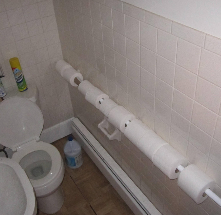 “My dad is a bachelor and this is how he keeps his toilet paper.”