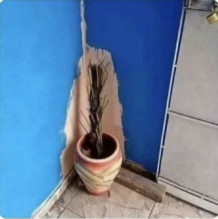 30 People Who Had One Job And Failed.