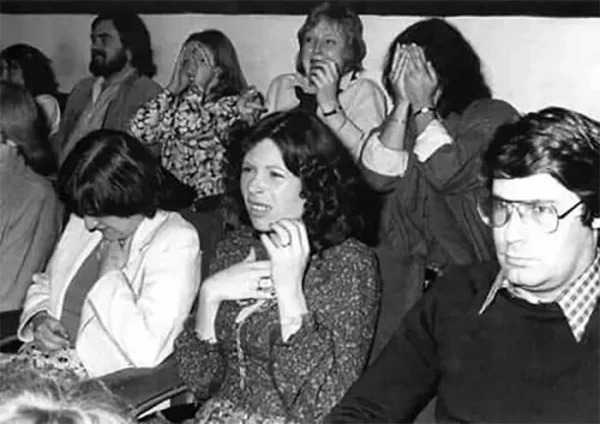 WTF Historical Photos -audience reaction to alien 1979