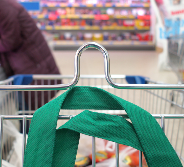 Aside from carrying our groceries and little ones with us, the metal rails on our supermarket carts are designed to take care of much more. The hoops near the handle are for hanging shopping bags with fragile goods, such as eggs and bread, inside.