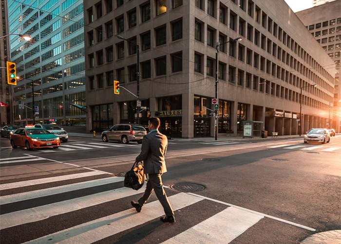 You are always going somewhere with confidence. Lost AF? Walk with confidence. Got dropped off too early by an Uber? Walk like you are the boss of that street. Do not stare at your phone looking lost.