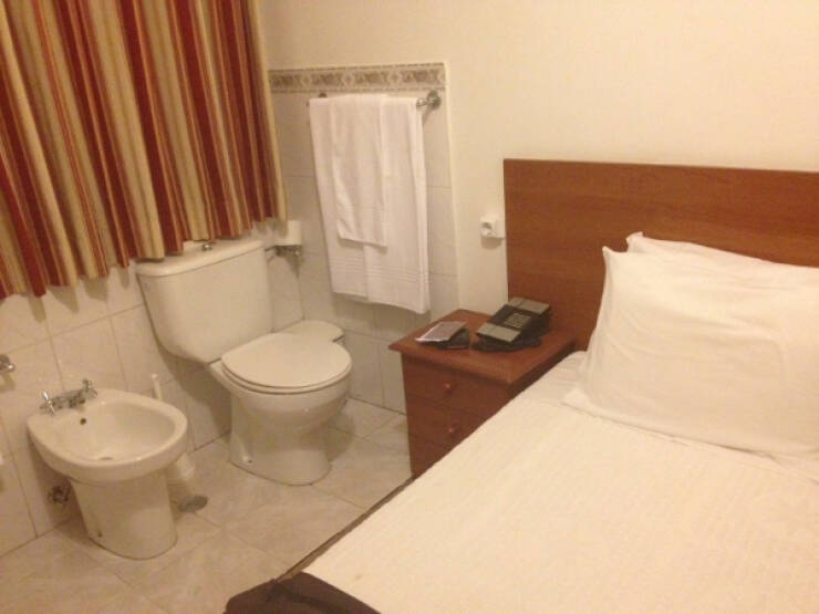 “Booked a cheap hotel in Lisbon with a friend. The pictures on the booking website never showed the toilet and the bed in the same picture. I pray my friend doesn’t have to sh#t tonight.”