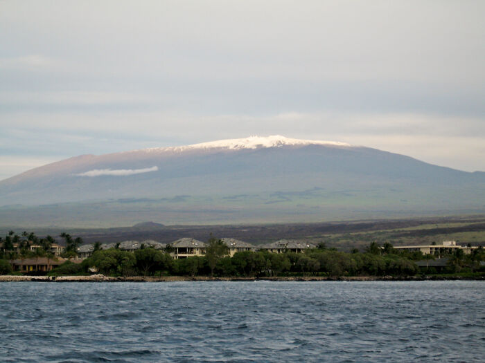 ocean facts - disturbing facts - mauna kea hawaii