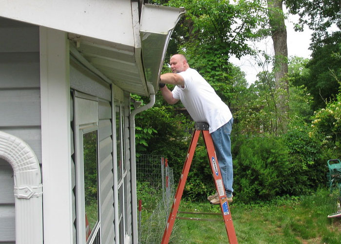 My uncle is a safety inspector and is always going off about dumbasses in the workplace. Same uncle broke his arm in four places trying to clean the gutters of his workplace with a too short ladder on top of an oversized toolbox in wet weather.