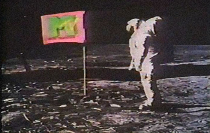 MTV.