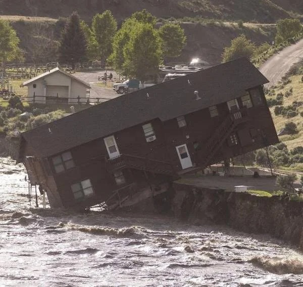 escalated quickly - yellowstone house floating down river - O