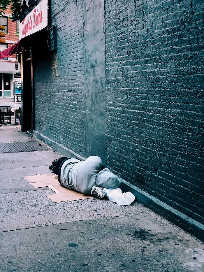 wtf facts - homeless street - Terkit Thin Biglan