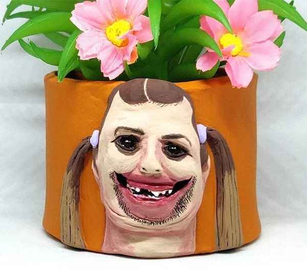 creepy images - flowerpot