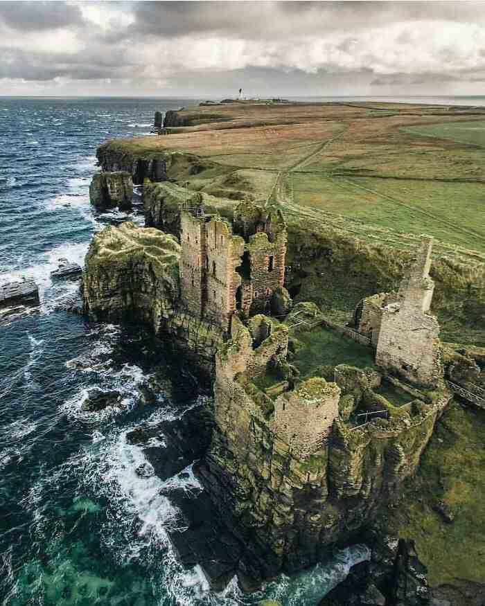 fascinating places - Castle Sinclair Girnigoe