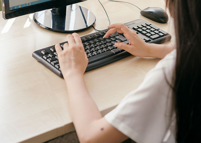 28 Secrets People Promised They'd Never Tell Anyone.