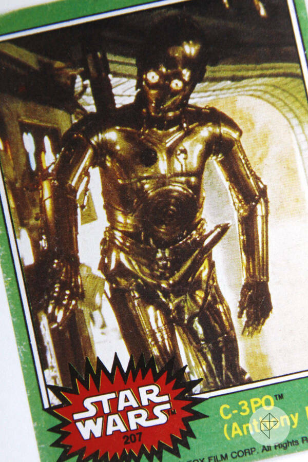 pics with confusing perspectives - star wars goldenrod card - Star Wars 207 C3POTM Antony Film Corp. All Rights R Fox