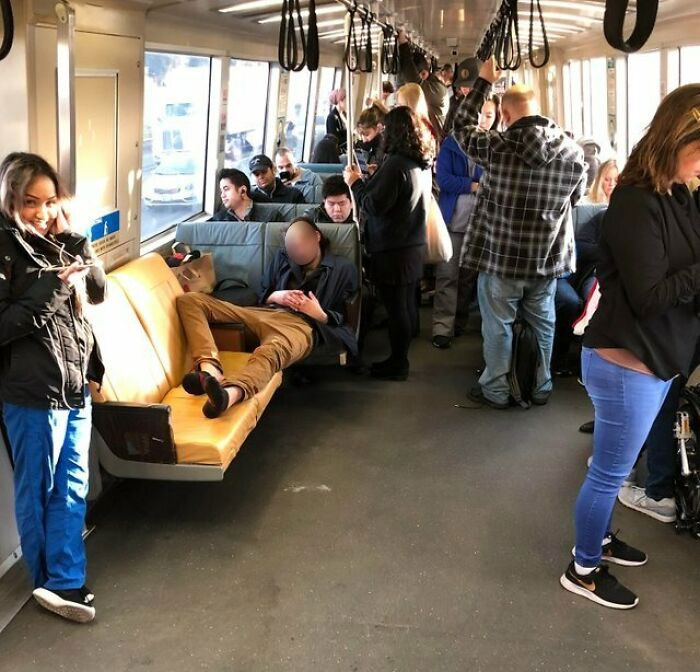 This Man Taking Up 4 Seats On Public Transit