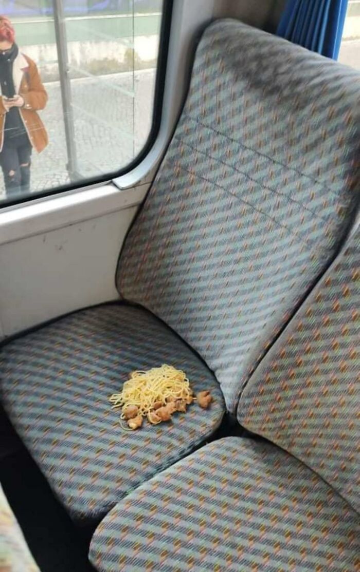 I'm A Bus Driver. Someone Left Their Food On The Seat