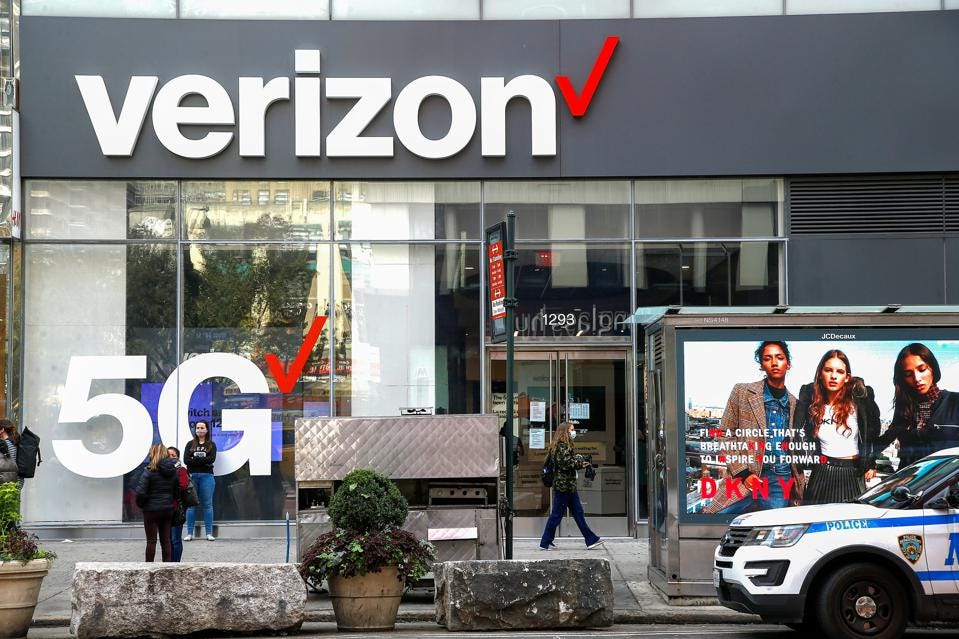 Verizon retail employees, and probably call center sales reps, are actively encouraged to lie to you to close the sale