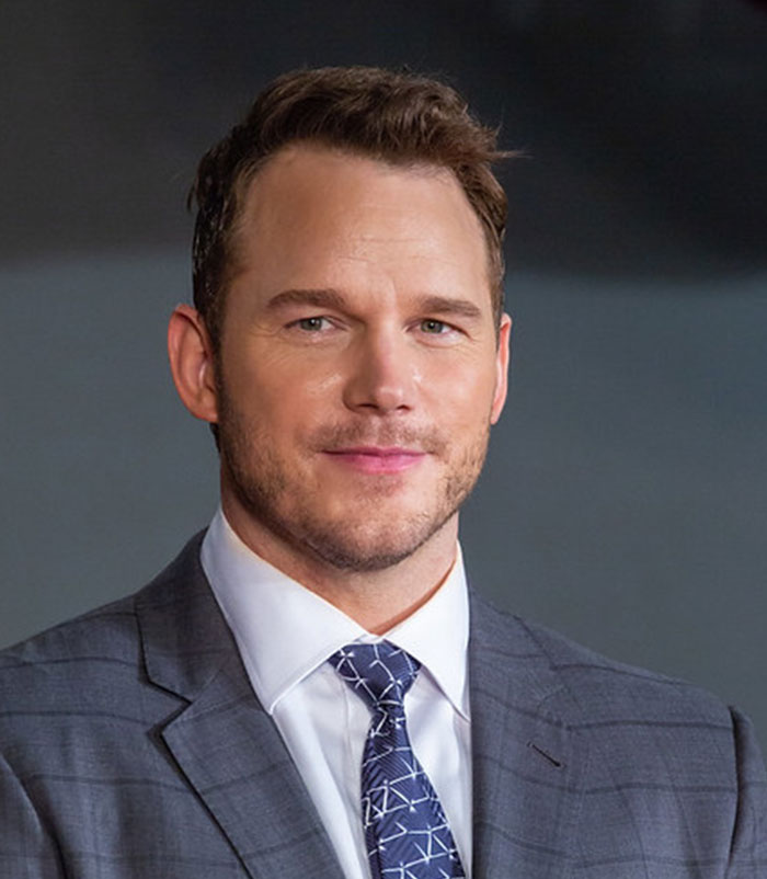 Chris Pratt. I'll never understand why Twitter progressives hate him so much. "He's part of a homophobic church" they say. But you know who else is? AOC and Joe Biden. "He didn't endorse Biden so he must be a Trump supporter." I can't understand how anyone could possibly think this makes sense when he literally donated money to Obama in 2012.