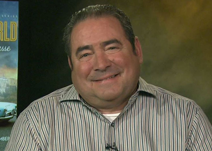 One of the most embarrassing moments of my life.

I met Emeril Lagasse. I saw him at a shopping mall for some kind of promotional thing he was doing there. I passed by and was looking at him and I ran straight into this big camera. It fell over and everybody just stared at me. Emeril came over and was really pissed, he was all red in the face and asked me why I ran into the camera. Nobody around seemed to notice he was being a huge douche. I told him it was an accident but he just told me to get out of there before I caused anymore trouble. Easily the weirdest thing that's ever happened to me. When I see him on TV it makes me cringe and I have to change the channel.