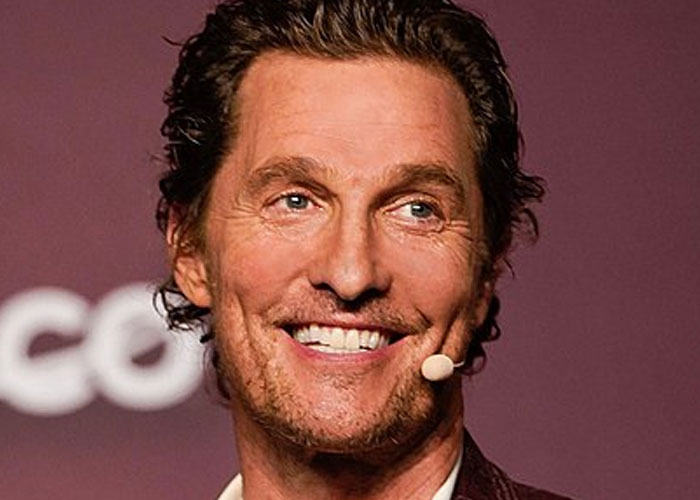 Matthew McConaughey was first assigned to play Marty Hart in the first season of True Detective. McConaughey asked to switch to Rust Cohle due to the character's obsessive tendencies. McConaughey created a 450-page analysis of Cohle to study the character's evolution in the series.