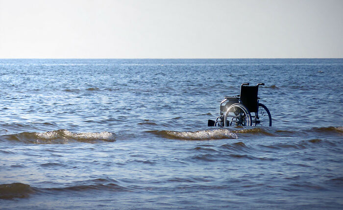 30 Stupid Things People Once Did.