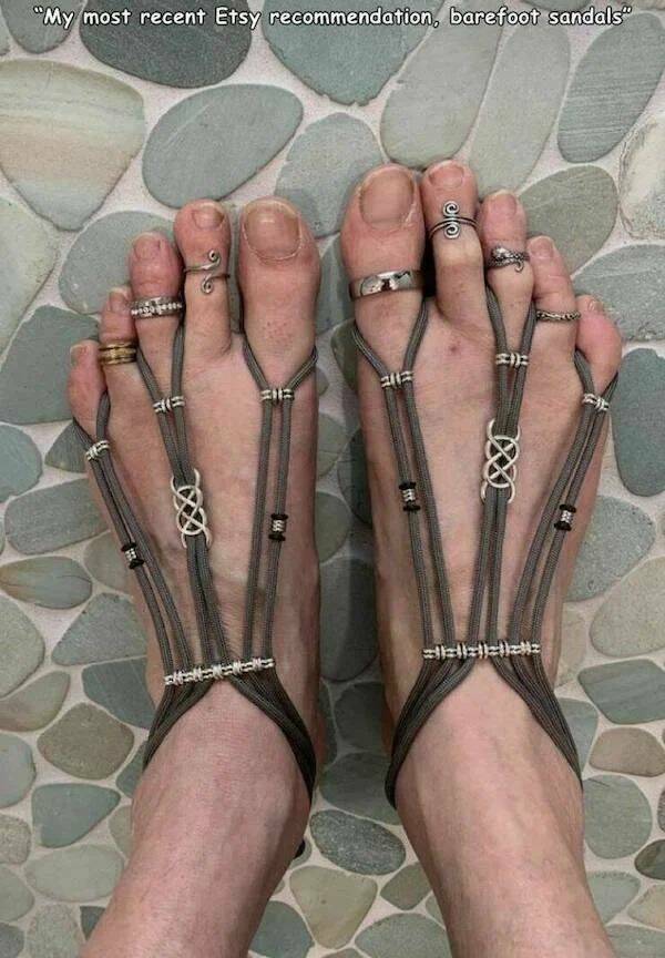 WTF Wednesday creepy pics - Jewellery - "My most recent Etsy recommendation, barefoot sandals" Medidores Be 313 2012 Ole