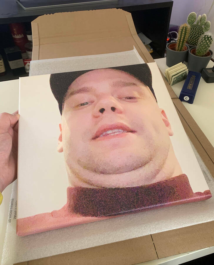 29 People With A Weird Sense Of Humor.