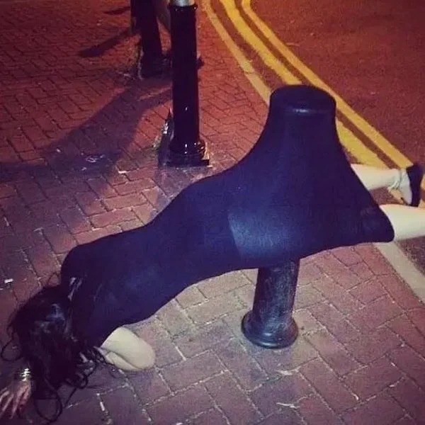 28 Crazy Photos From The Nightclub