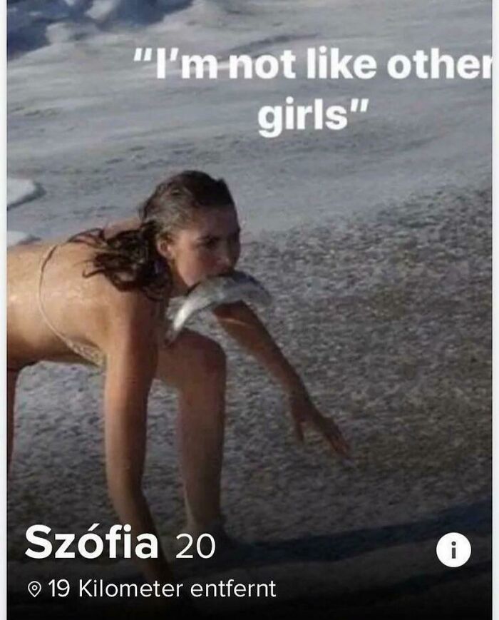 20 Girls Who Think They're Different From The Rest.