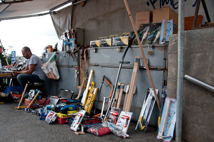 38 Myths About People's Professions.