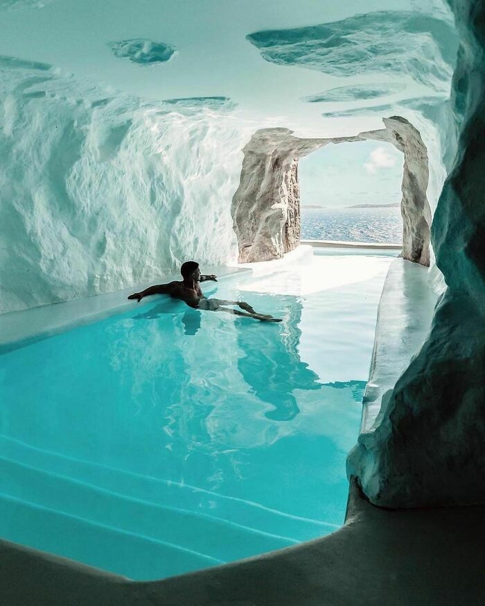 awesome desiigns - mykonos cave suites